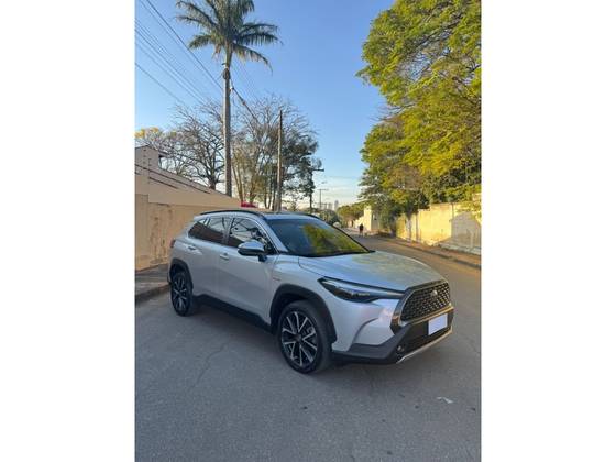 TOYOTA COROLLA CROSS 1.8 VVT-I HYBRID FLEX XRX CVT TOYOTA COROLLA CROSS 1.8 VVT-I HYBRID FLEX XRX CVT